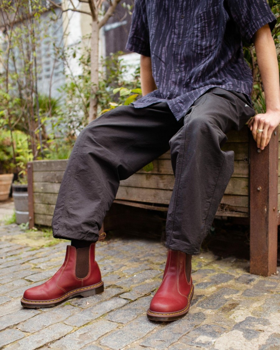 Men * | 2976 Vintage Made In England Chelsea Boots Fashionable